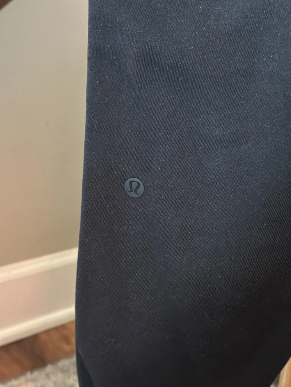 LuluLemon Black Scuba Sweatpants - M2007 - Picture 4 of 5